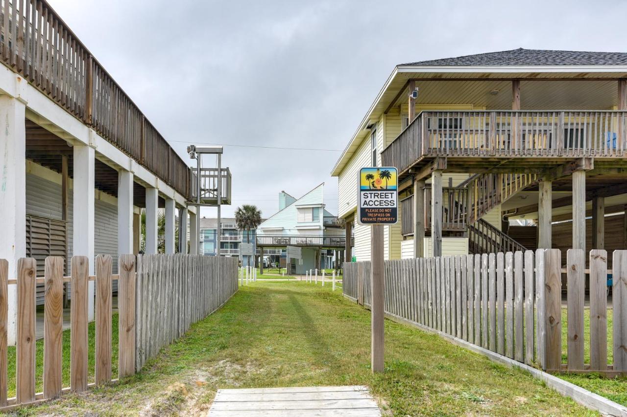 Galveston Townhome With Balconies Walk To Beach! Eksteriør billede