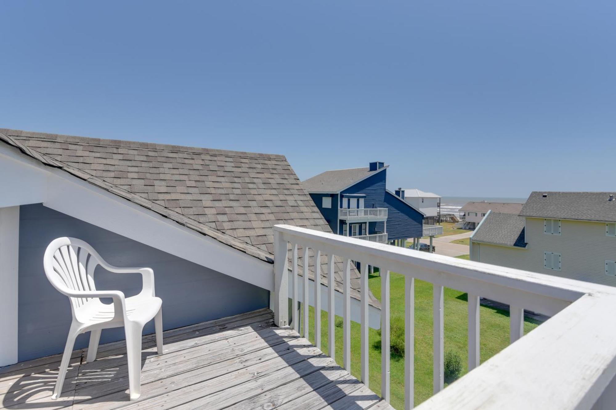 Galveston Townhome With Balconies Walk To Beach! Eksteriør billede