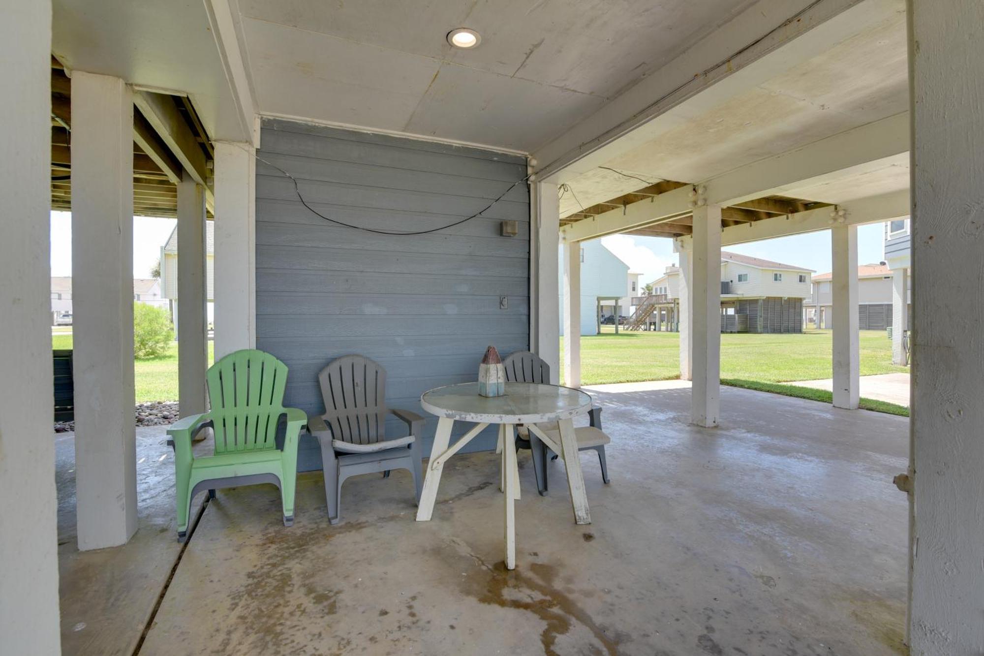 Galveston Townhome With Balconies Walk To Beach! Eksteriør billede